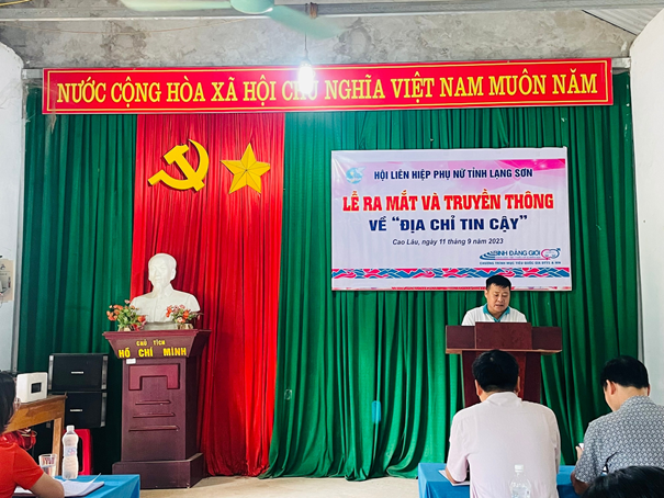Đ/c Vi Văn Thái, PCT UBND xã-  trưởng ban quản lý ĐCTC xã Cao Lâu phát biểu tại Lễ ra mắt “ Địa chỉ tin cậy”.